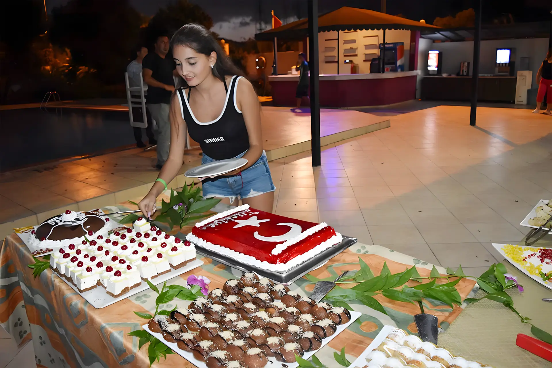 Ares Hotel restoranı