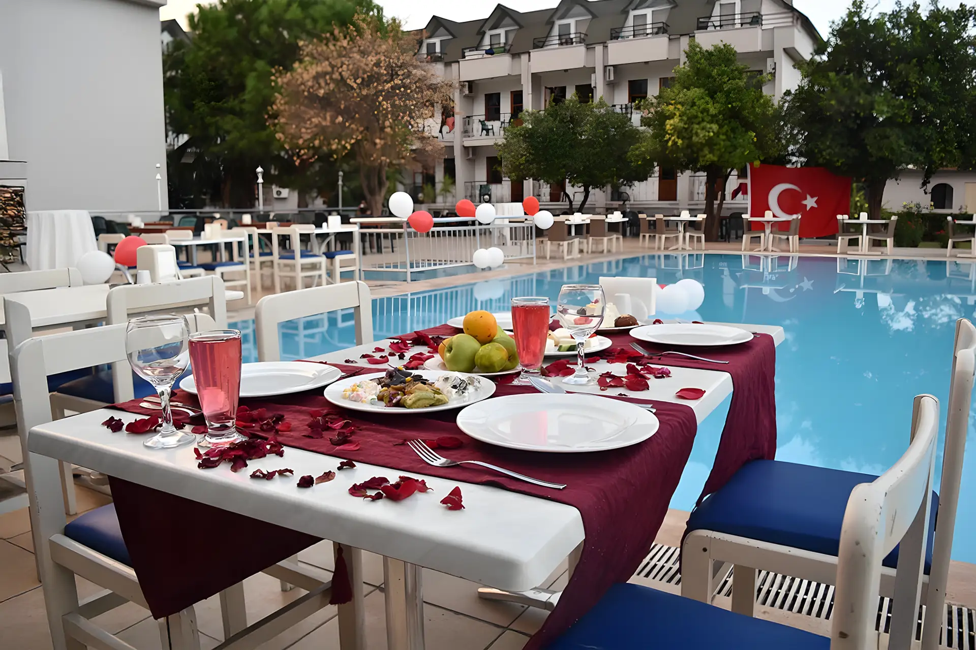 Ares Hotel restoranı